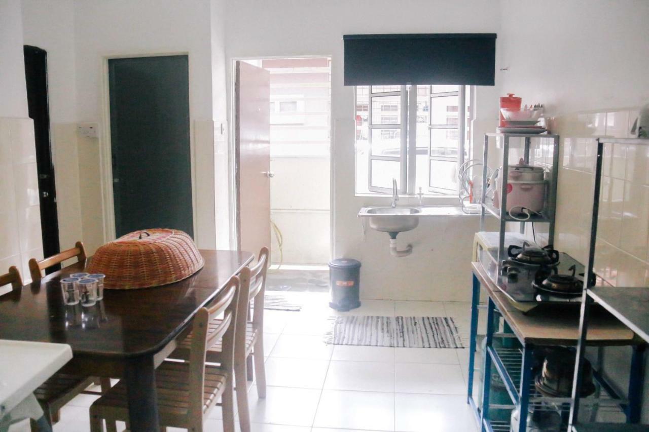 Thedaun Homestay Seri Iskandar, Perak Екстер'єр фото